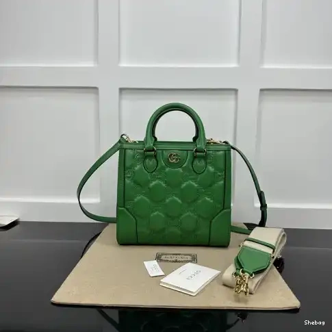 Bag Gucci 2212YA0004 0530